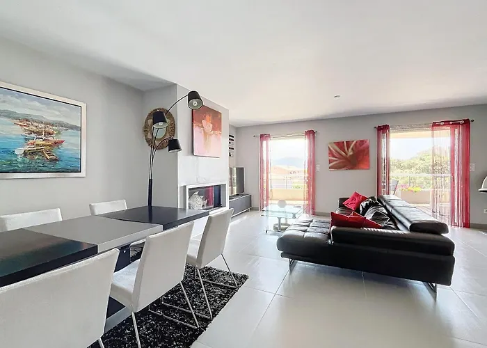 Apartamento Elegant Design With Balcony And Pool Porto-Vecchio (Corsica)