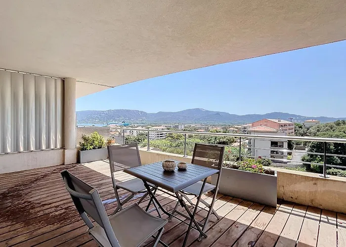 Elegant Design With Balcony And Pool * Porto-Vecchio (Corsica)