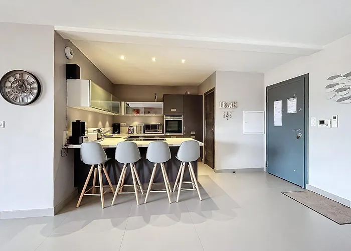 Elegant Design With Balcony And Pool Porto-Vecchio (Corsica)